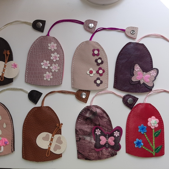 Keychains - Picture 1 of 3